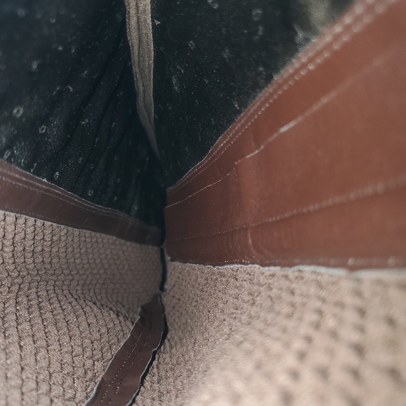 COLE HAAN Women’s Size 7.5 Brown Newburg Newcastle Waterproof Boot Leather - Picture 8 of 8